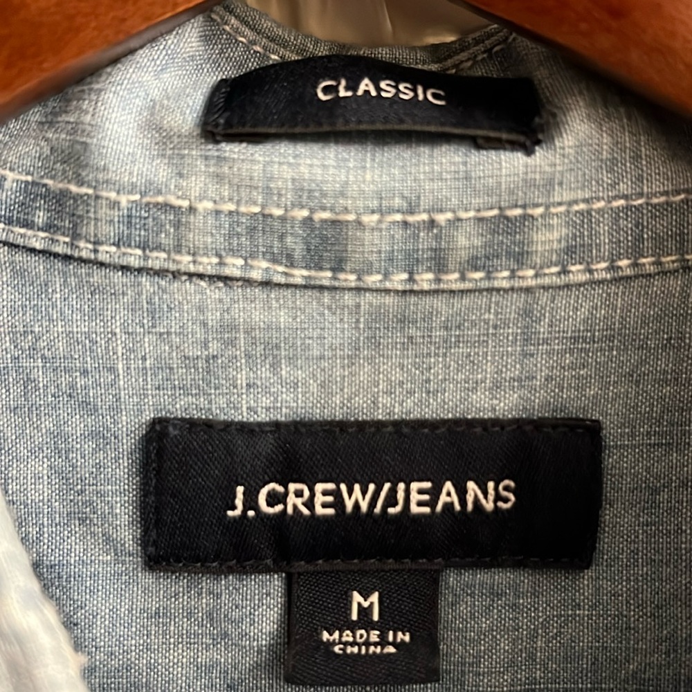 Men’s medium jcrew jeans denim casual button down